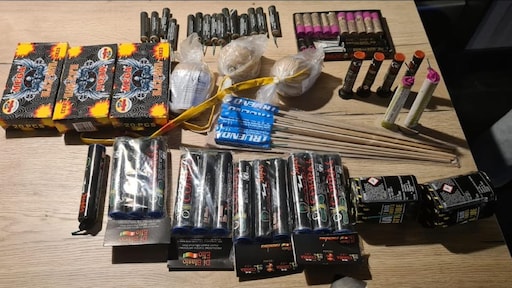 Zwaar vuurwerk gevonden bij zoon (11): moeder tipt politie