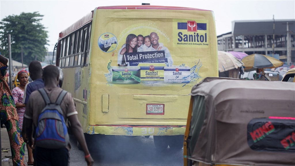 Toezichthouder poldert over export vieze brandstof, geduld is op bij Greenpeace