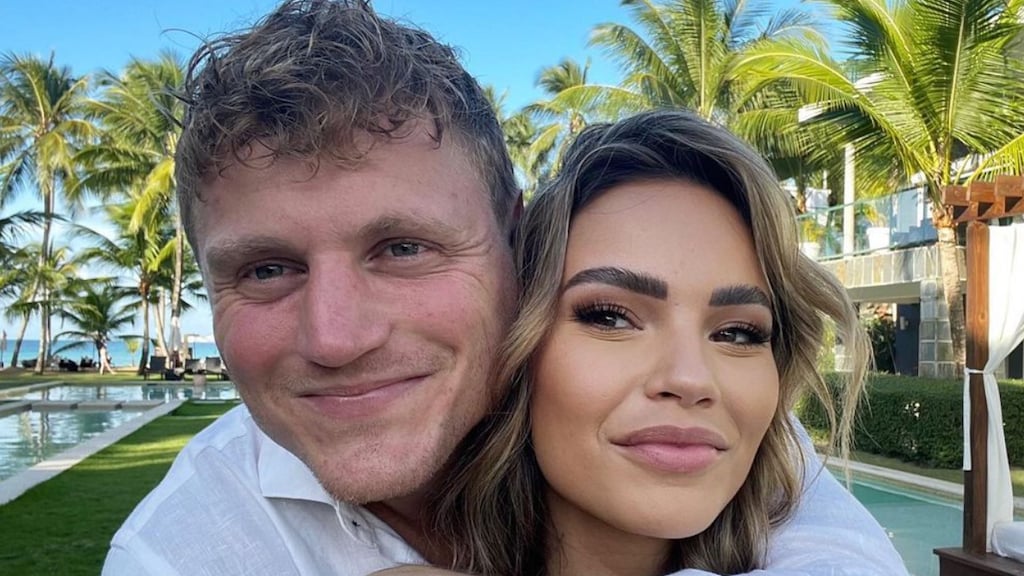 Monica Geuze steekt de draak met naam zoon Kaj Gorgels