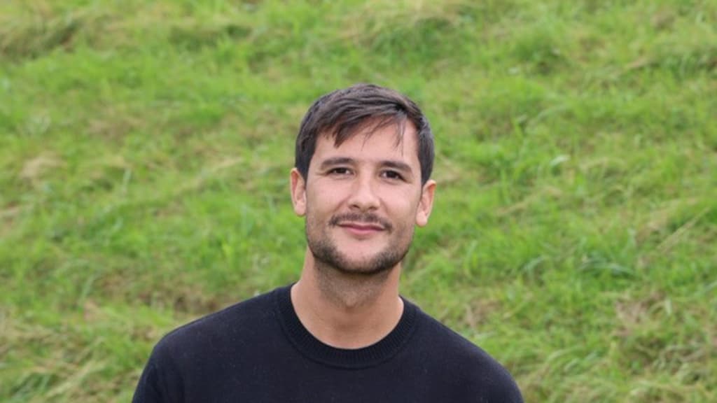 Yuki Kempees breekt rib tijdens karten: 'Alles doet pijn'