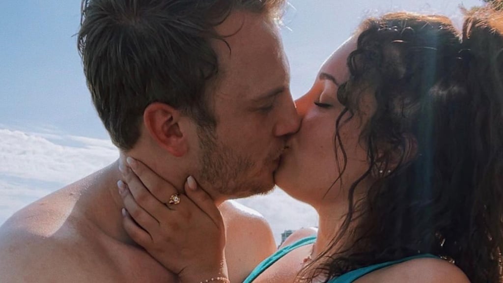 Luca Borsato en vriendin Daisy zoeken samen naar een huis