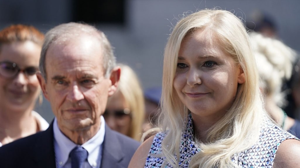 Raadsels rond ongeluk met misbruikslachtoffer dat prins Andrew aanklaagde: 'Is het wel zo erg?'