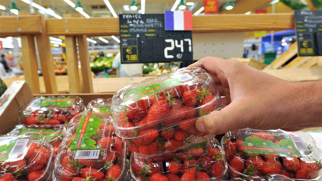 Plastic om groente en fruit in Frankrijk verboden, ook het stickertje op de appel