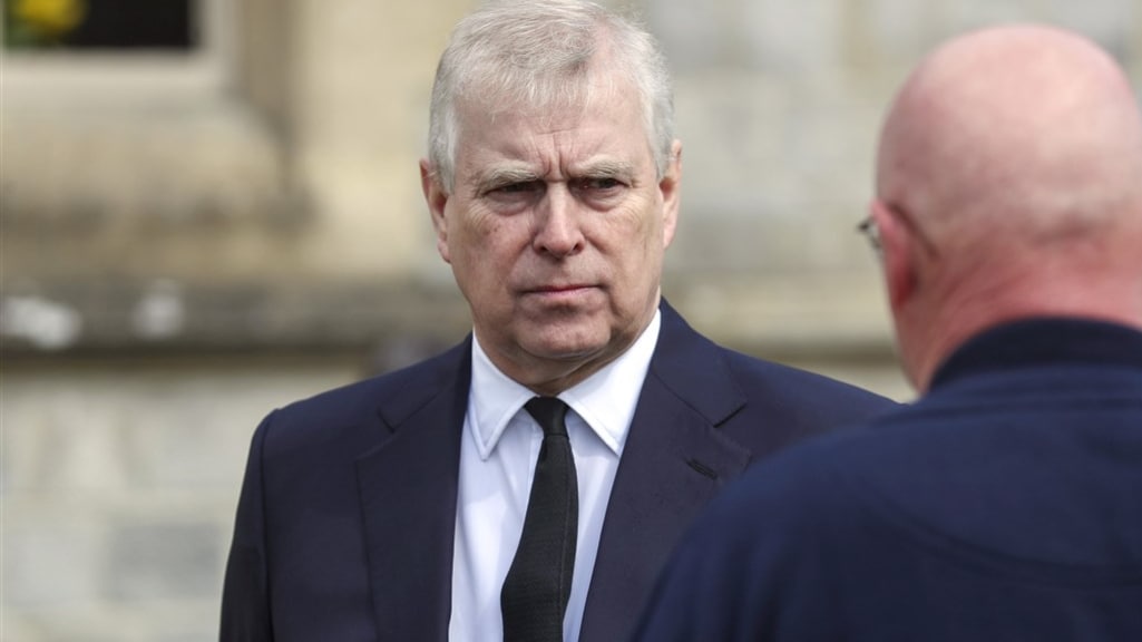Prins Andrew nodigde Jeffrey Epstein uit ná arrestatiebevel