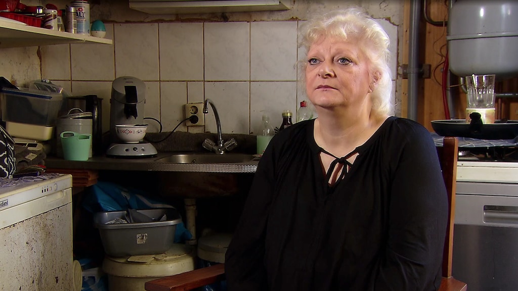 Petra uit HMMIK woont al vijftien jaar in een bouwval: 'Ik smeek je'