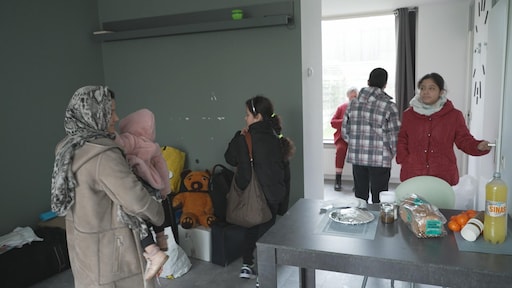 Van 'de hel' in Afghanistan naar Texel: gezin van bewaker Jamil heeft een nieuw thuis