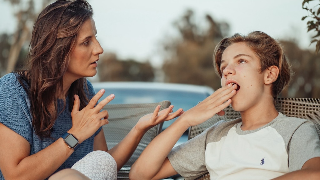 Na The Voice-rel ontstaat discussie over opvoeding: 'Educate your son'