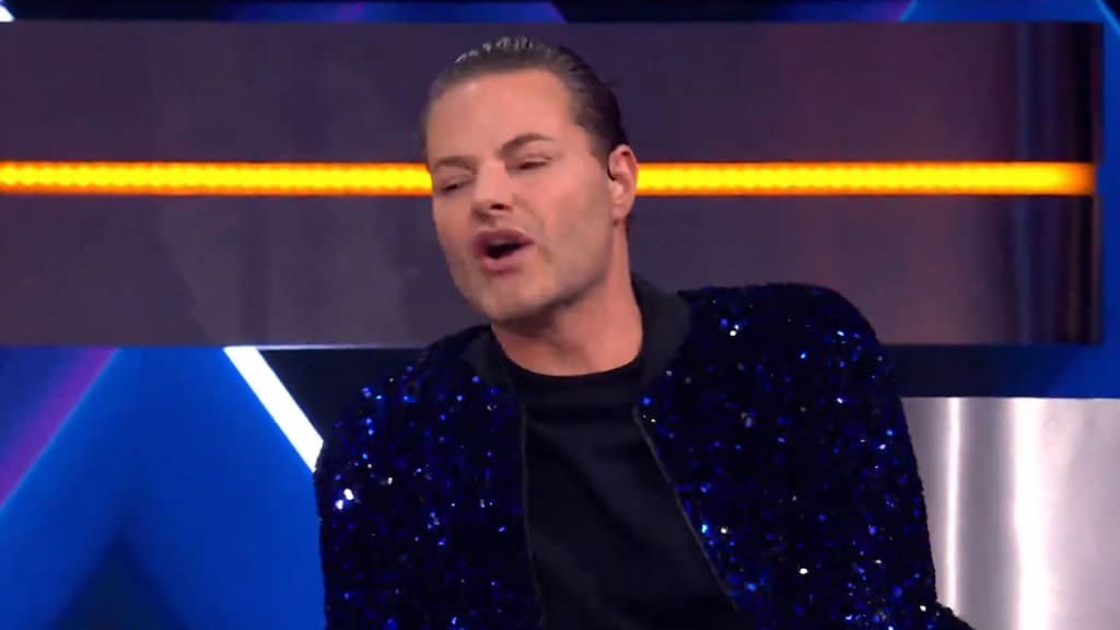 Fred van Leer doet een zeemeermin na