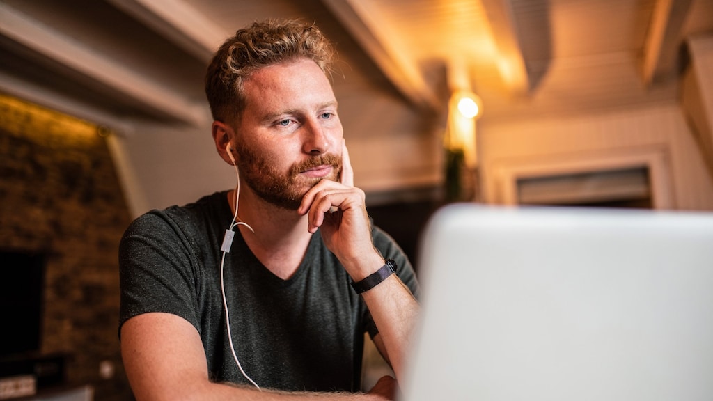 Nepnieuws op Spotify is schadelijk, maar alles verwijderen is niet eenvoudig