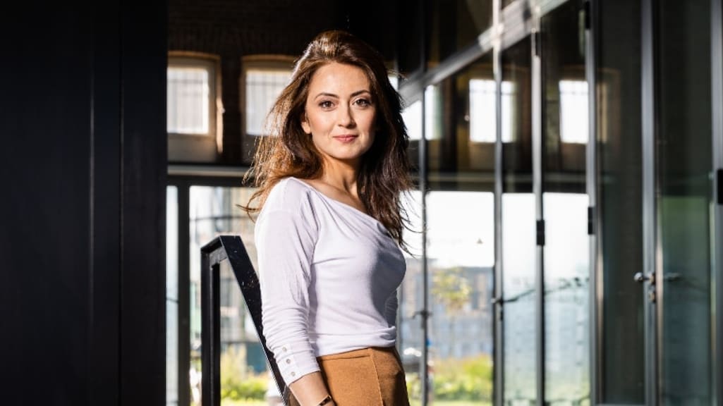 Tahmina Akefi openbaart zich als partner van Peter R. de Vries