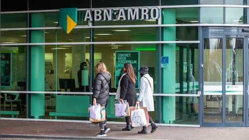 Aandeleninkoop en dividend ABN levert staat 605 miljoen op