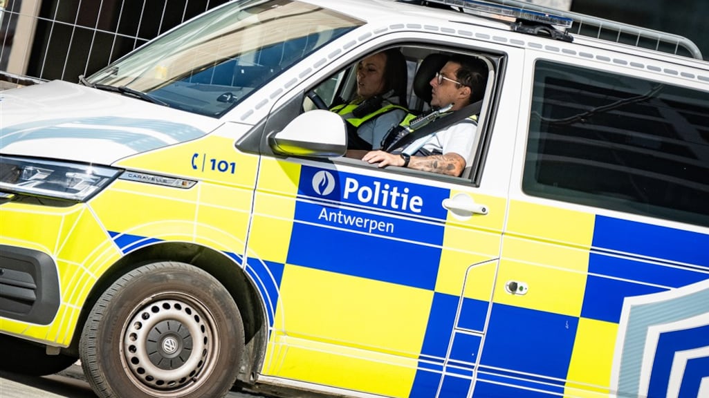 Belgische politie pakt 'terreurgroep in opbouw' op, politicus mogelijk doelwit