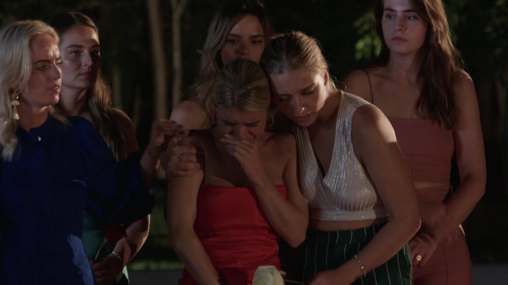 Tranen bij eerste afvallers De Bachelor: 'Zag een toekomst met hem'