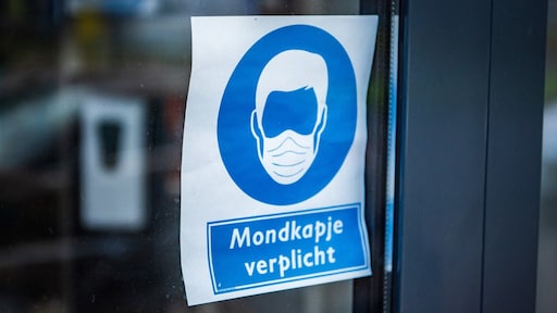 Ministerie keek niet naar winst leveranciers mondkapjes: 'Niet relevant'