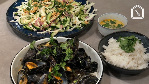 Thaise mosselen met een frisse koolsalade