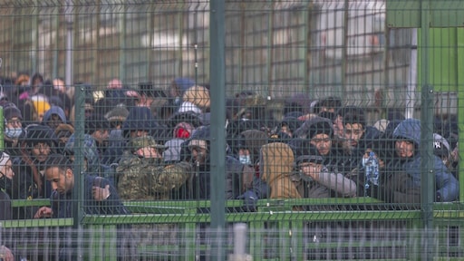 Vluchtelingenstroom uit Oekraïne groeit snel: al 350.000 in Polen