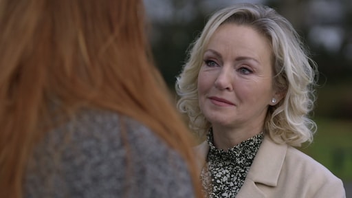 Lone van Roosendaal neemt wéér afscheid van GTST