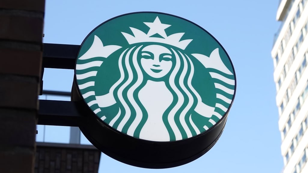 Ook Starbucks stopt alle activiteiten in Rusland