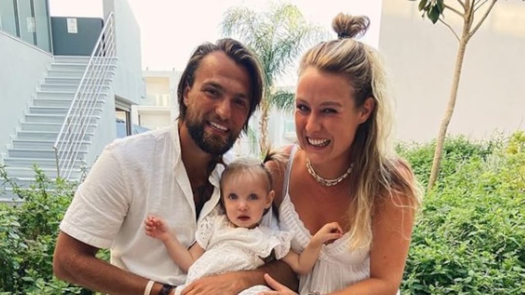 Romy en Cemal uit Utopia komen met schrik vrij na auto-ongeluk