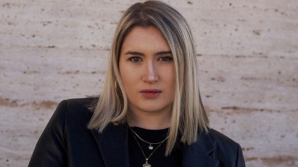 21-jarige Rosa Linn namens Armenië naar songfestival in Turijn