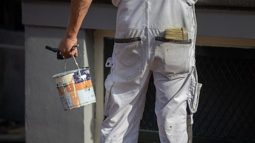 AkzoNobel denkt dat werk in Rusland opdroogt, maar vertrekt niet