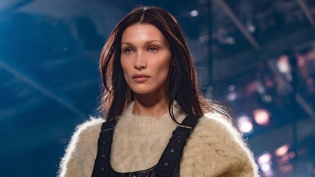 Bella Hadid heeft flinke spijt van neuscorrectie in tienerjaren