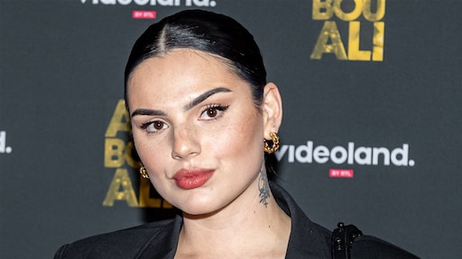 Famke Louise staat sinds moederschap 'heel anders in het leven'