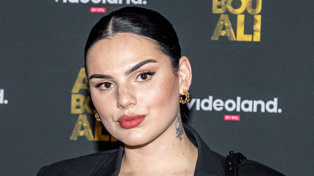 Famke Louise staat sinds moederschap 'heel anders in het leven'