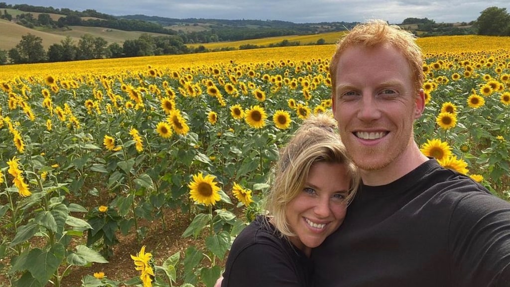 René van Meurs en vriendin verwelkomen eerste kindje