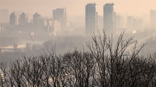 Wat is de invloed van de oorlog in Oekraïne op de klimaatcrisis? Vier vragen