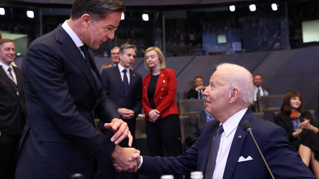 Handen schudden onmisbaar voor wereldleiders: 'Symbool voor vriendschap'