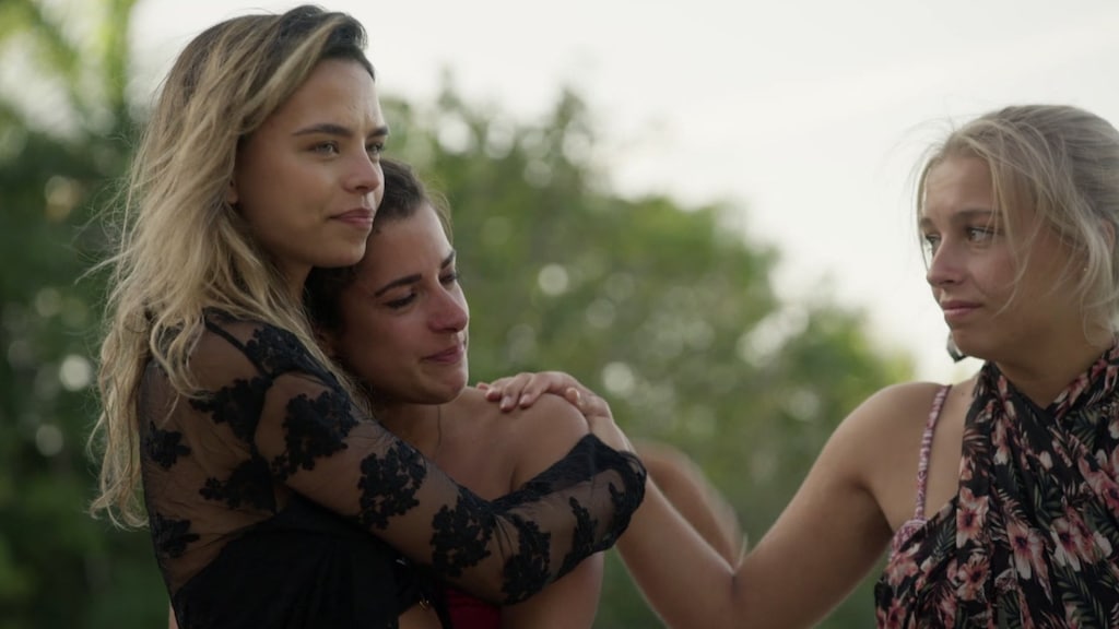 Bachelor Thomas zorgt voor plotseling vertrek bij de vrouwen