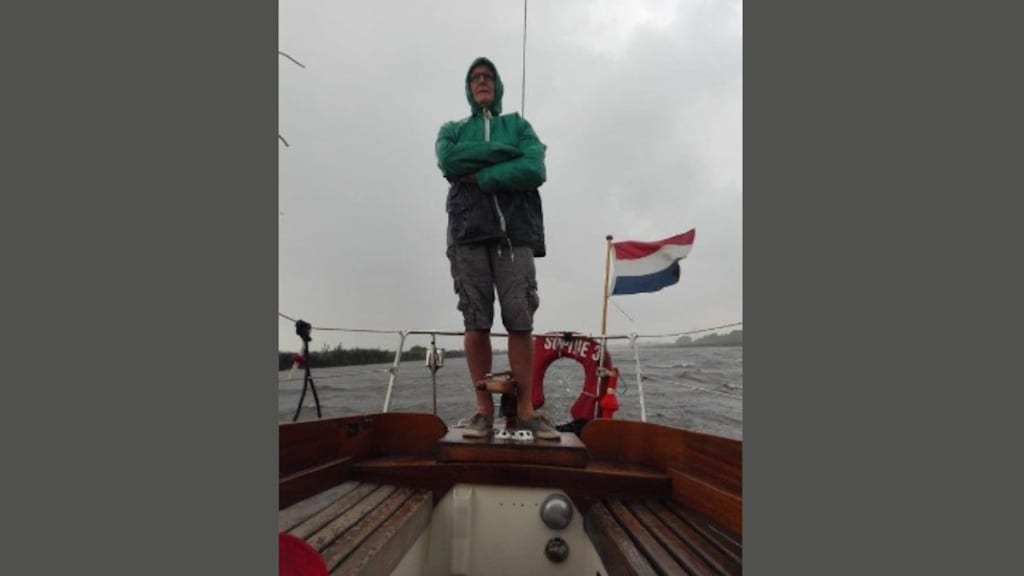 Bart heeft veel zin om dingen te doen die hij leuk vindt, zoals zeilen
