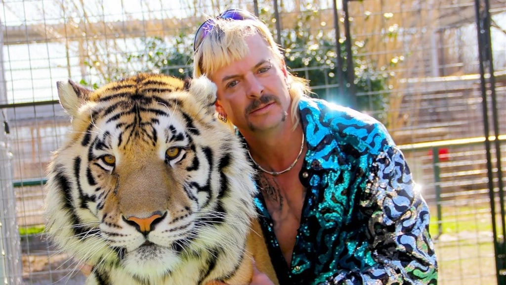 Joe Exotic verloofd met gevangenisliefde: 'Hij houdt van mij'