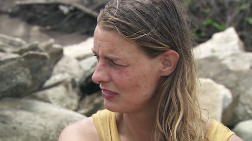 Edith in (zand)zak en as in Expeditie Robinson: 'Voelt als pesten'