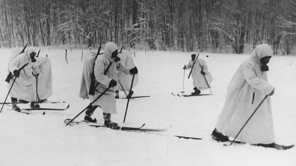 Finse militairen op ski's tijdens de Winteroorlog tegen Rusland.