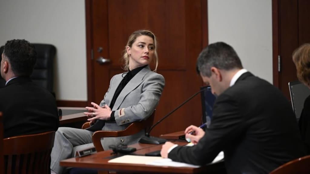 Amber Heard beschuldigt Johnny Depp van seksueel misbruik