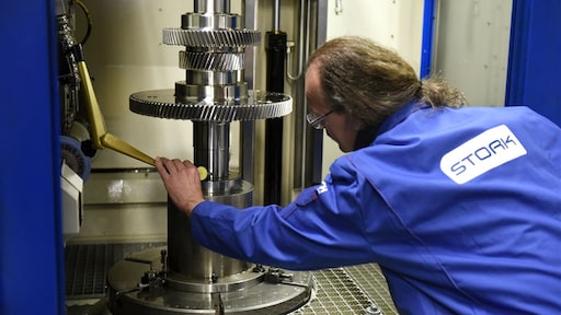 Verkoop industriegigant Stork vertraagd, opnieuw megaverlies