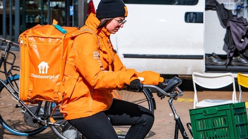 Ook traditionele supermarkten storten zich op flitsbezorging
