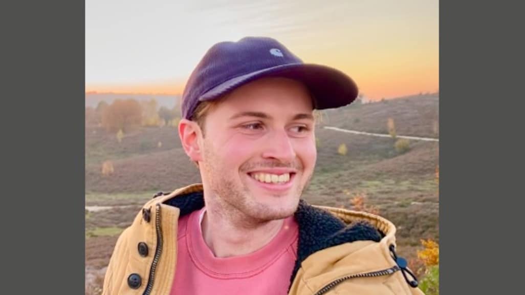 Lucas op campervakantie door Nederland met vrienden tijdens corona, 2020.