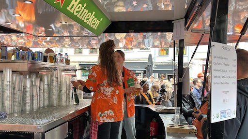 Biertje? Trek dan maar de portemonnee: prijzen omhooggeschoten