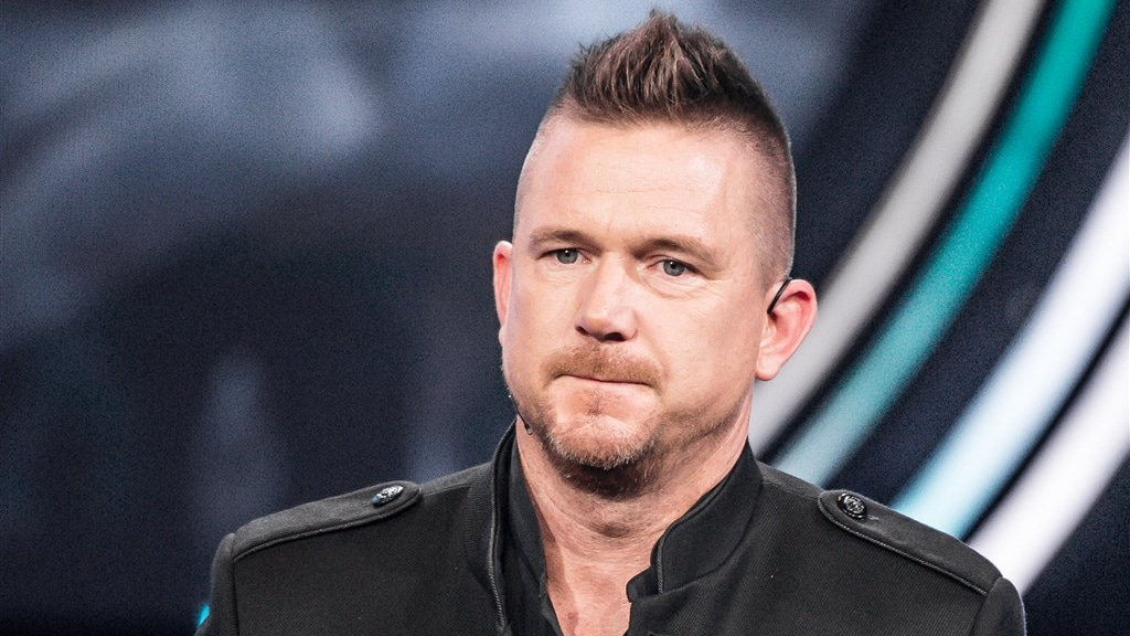 Johnny de Mol reageert op seponeren aangifte mishandeling