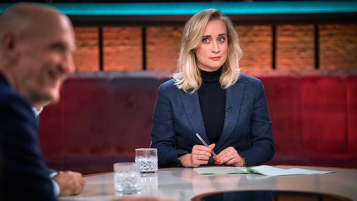 Eva Jinek pareert kritiek VI-rel: 'Zaten niet aan tafel om te lachen'