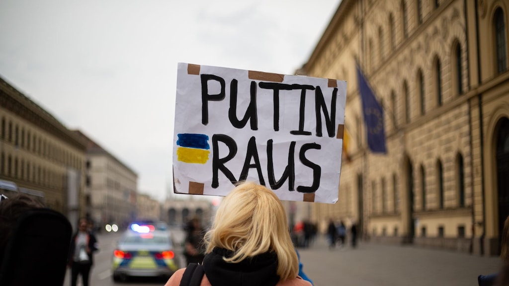 Europese Commissie: voor einde van dit jaar van olie Rusland af