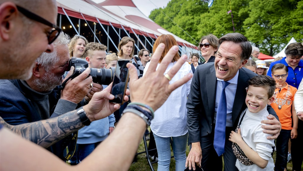 Rutte wil niet reageren op kritiek in 'indrukwekkende toespraak' 4 mei