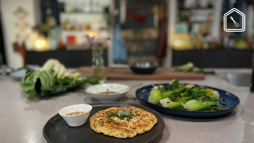 Koreaanse groentepannenkoeken met pittige paksoi