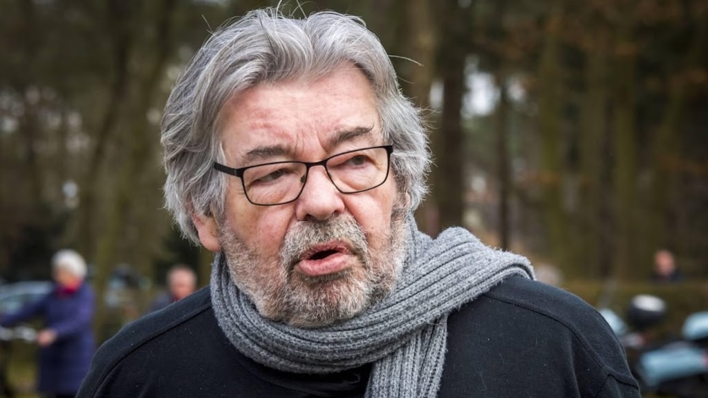 Enige huishoudelijke taak van Maarten van Rossem is het vuilnis