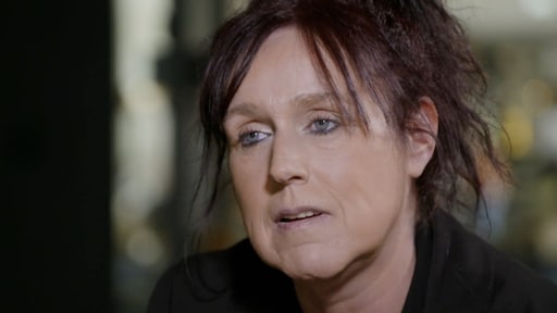 Thijs Zeeman betrapt stalker op heterdaad en confronteert hem