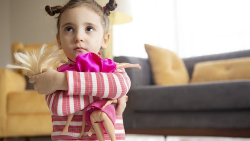 De opvoedkwestie: 'Mijn dochter (6) wil niets delen'