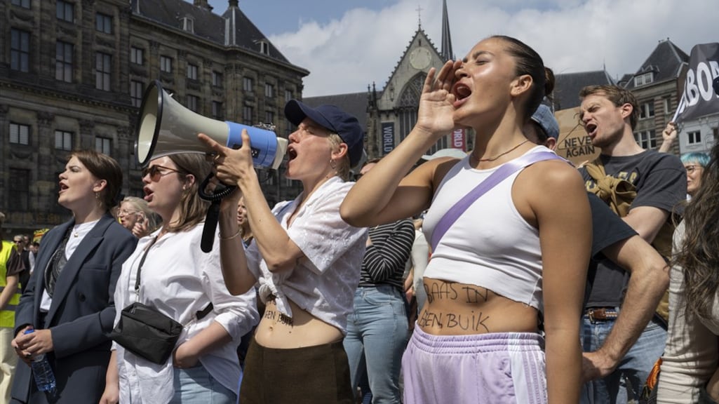 Recht op abortus onder druk door VS: 'Spanning bij vrouwen over hele wereld'